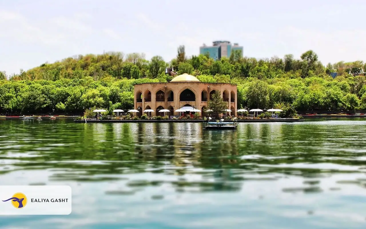 رحلة إلى تبريز في الصيف
