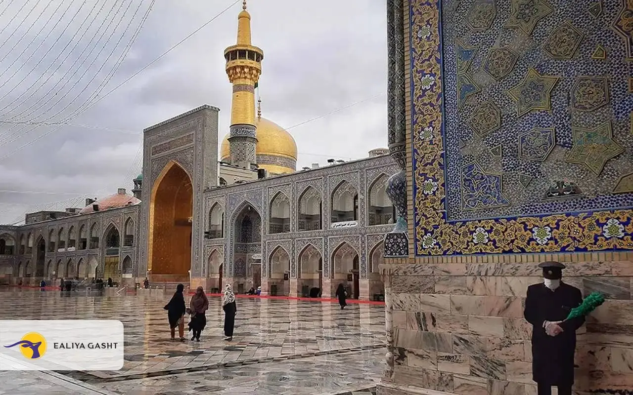 مرقد الامام الرضا